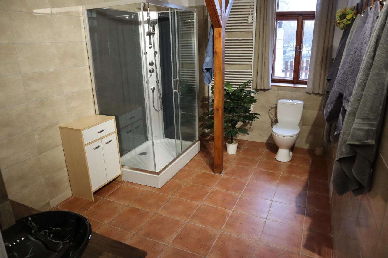 Prazdninovy Dum Jirkov Villa Zelezny Brod Luaran gambar