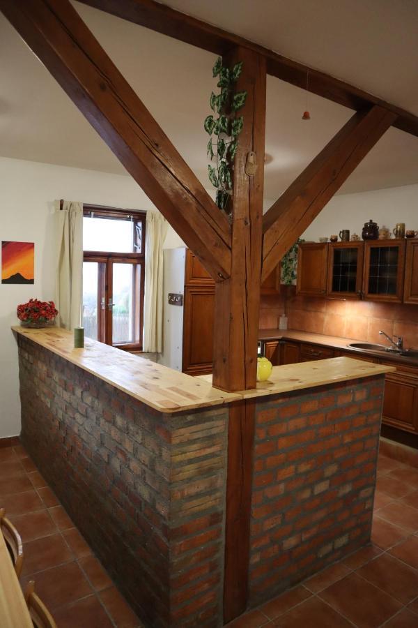Prazdninovy Dum Jirkov Villa Zelezny Brod Luaran gambar